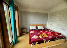 Namaste Auli Cottage